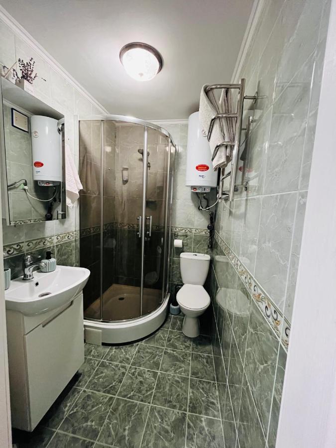 Iren Smart Apartment Lviv Bagian luar foto